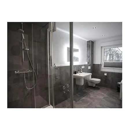 Q-stall, 03 Vakantiehuis Brilon